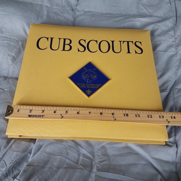 Boy Scouts Of America Cub Scouts Scrapbook Photo Album Yellow Blue Canvas - Picture 14 of 15